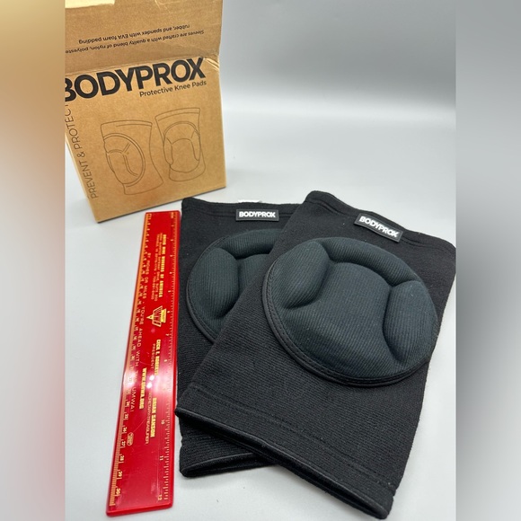 Bodyprox Protective Knee Pads, Thick Sponge Anti-slip, Collision Avoidance - Picture 5 of 12